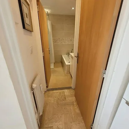 Centre T2 Pour 4 Personnes N31 *