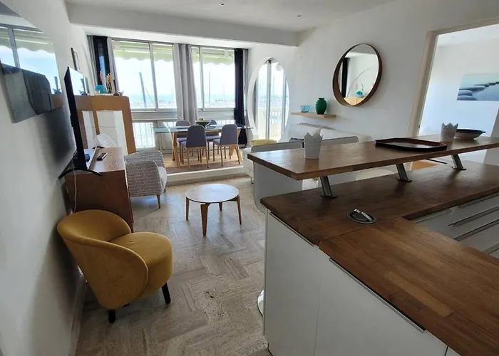 Centre T2 Pour 4 Personnes N31 *